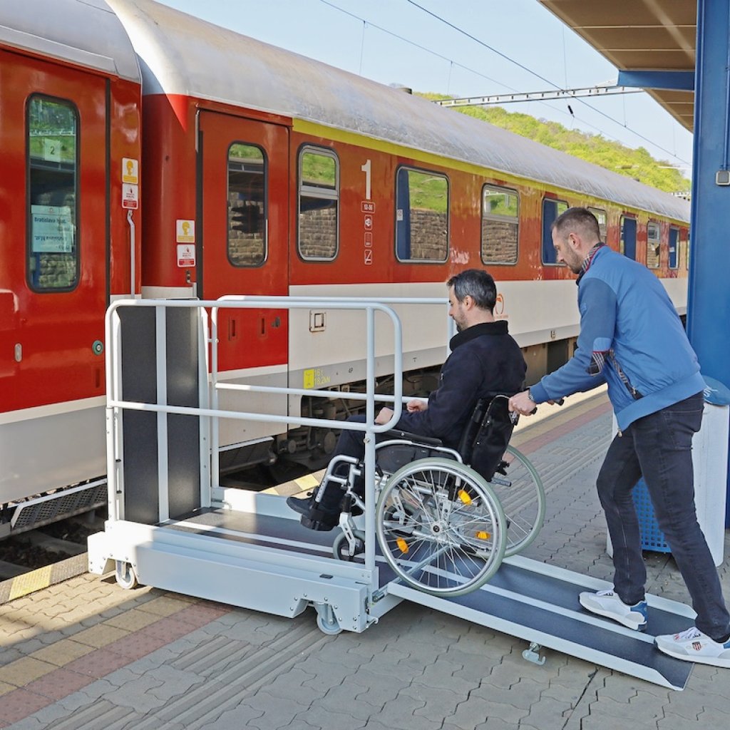 Liftboy 4 - plataforma vertical móvil