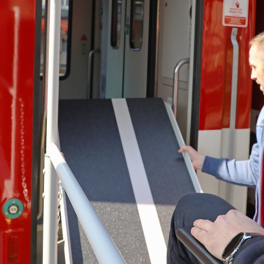 Liftboy 4 - plataforma vertical móvil