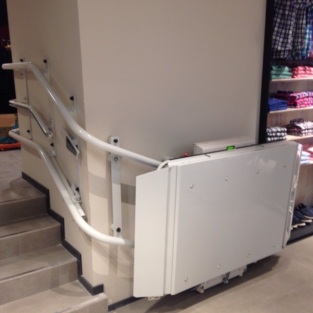 Plataforma Salva Escaleras Vertical Omega
