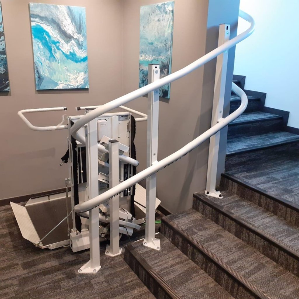 Plataforma salva escaleras Stratos