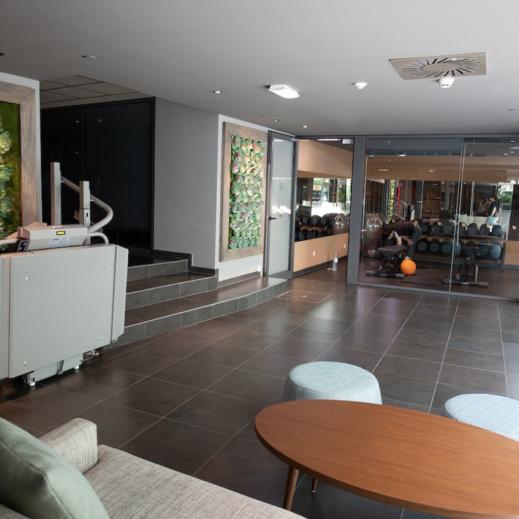 Plataforma salva escaleras Stratos