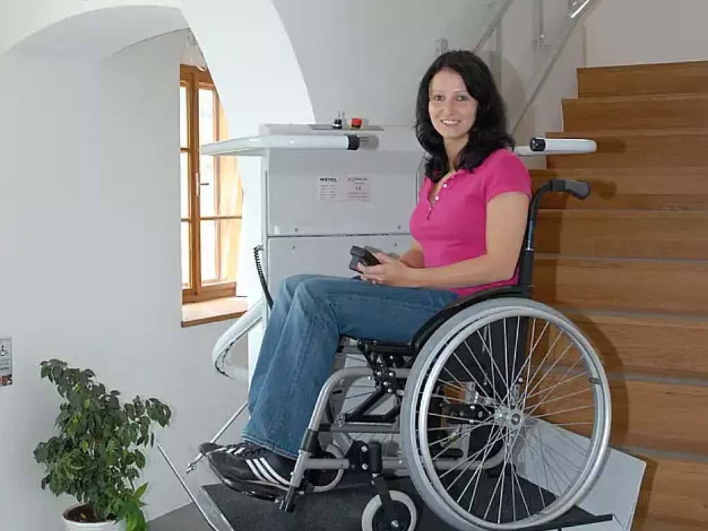 Plataforma salvaescaleras Omega