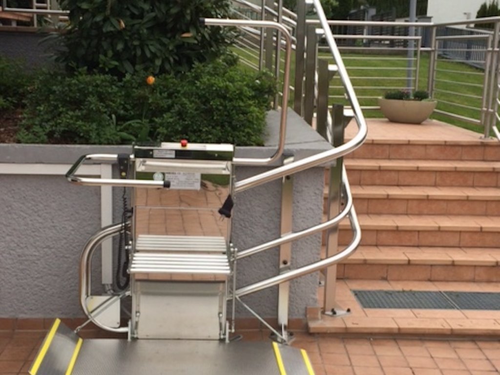 Plataforma salvaescaleras Omega